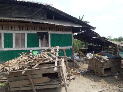 বাগেরহাটে জায়গা সংক্রান্ত বিরোধের জেরে হামলা-ভাংচুর, শ্লীলতাহানি ও লুটপাটের অভিযোগ